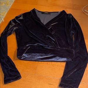Long sleeve velvet top